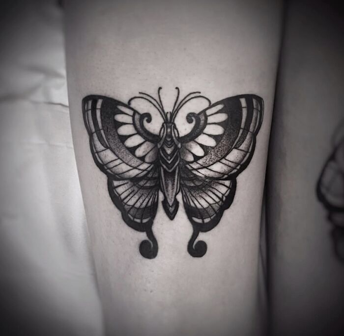15 Butterfly Tattoos That Prove Transformation Looks Good On Skin, According To Our Artists