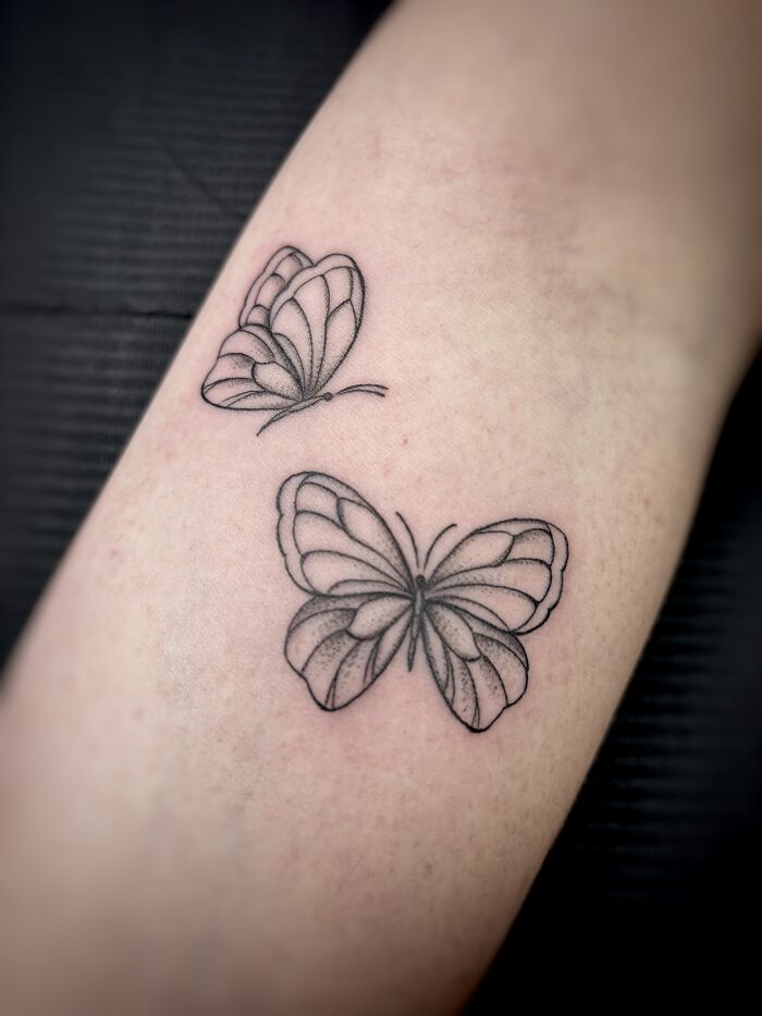 15 Butterfly Tattoos That Prove Transformation Looks Good On Skin, According To Our Artists