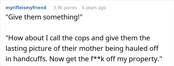 Entitled Mom Keeps Ringing A Sick Neighbor&rsquo;s Doorbell, Then Gets Mad When She Has No Halloween Candy