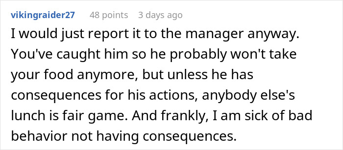 Guy Treats Coworker’s Lunches Like A Free Office Buffet, Loses His Appetite When Handed A $70 Bill Guy Treats Coworker’s Lunches Like A Free Office Buffet, Loses His Appetite When Handed A $70 Bill