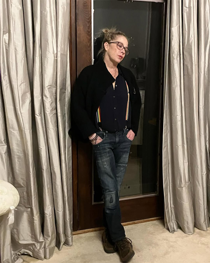 Christina Applegate Breaks Down In Tears As She Reveals She Doesn’t Actually Have MS