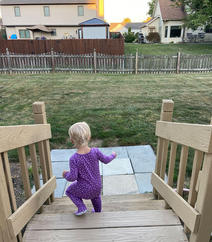 Christian Man Has Bizarre Meltdown After Neighbor’s Halloween Decoration Scares Toddler