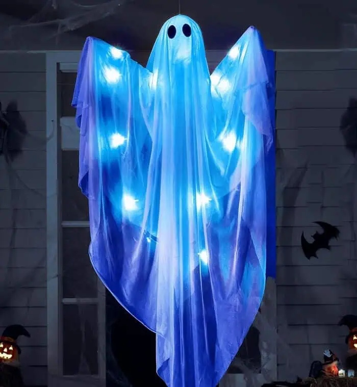 57 Times People Were So Proud Of Their Outdoor Halloween Decorations They Needed To Boast Online 57 Times People Were So Proud Of Their Outdoor Halloween Decorations They Needed To Boast Online