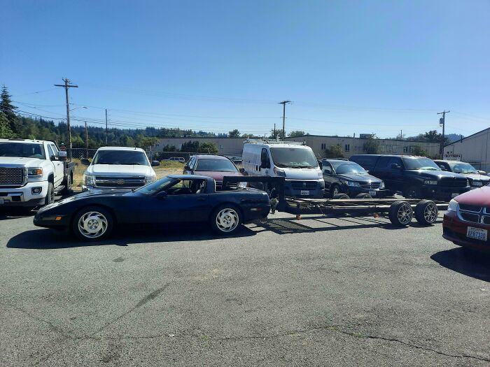 “No Words To Describe This One”: 88 Hilarious Examples Of Towing Gone Wrong “No Words To Describe This One”: 88 Hilarious Examples Of Towing Gone Wrong