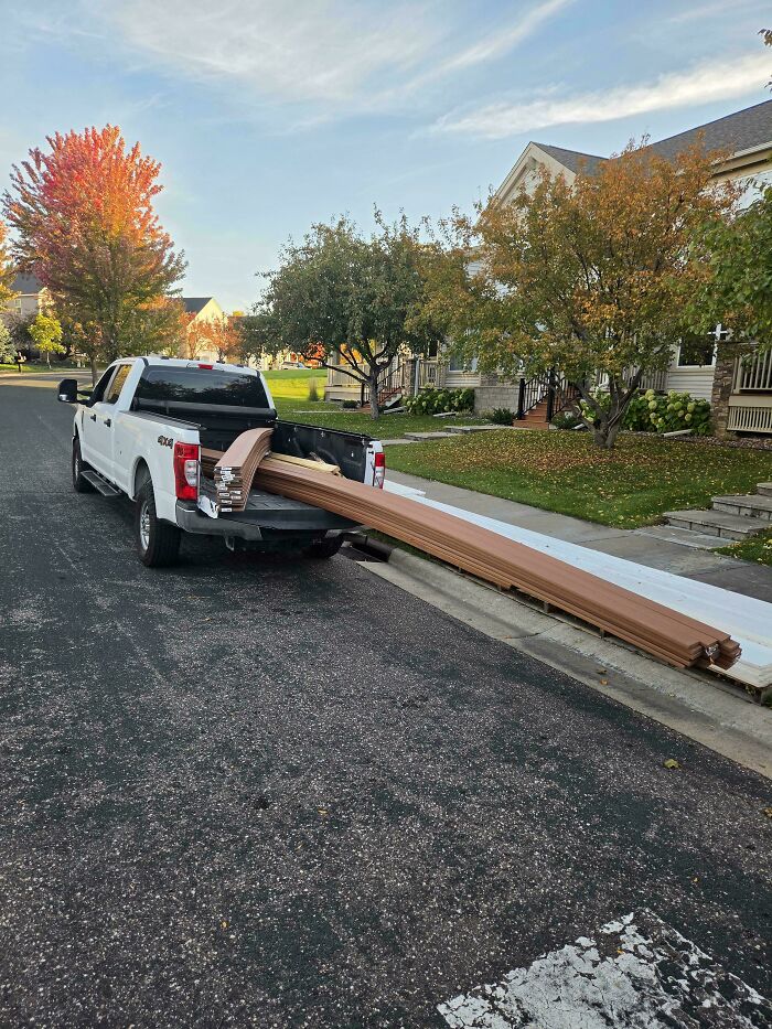 “No Words To Describe This One”: 88 Hilarious Examples Of Towing Gone Wrong “No Words To Describe This One”: 88 Hilarious Examples Of Towing Gone Wrong