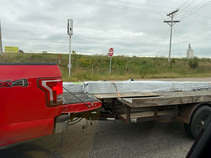 “No Words To Describe This One”: 88 Hilarious Examples Of Towing Gone Wrong “No Words To Describe This One”: 88 Hilarious Examples Of Towing Gone Wrong