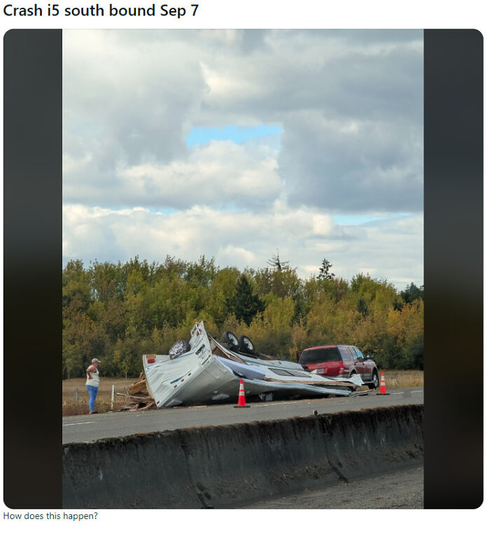 “No Words To Describe This One”: 88 Hilarious Examples Of Towing Gone Wrong “No Words To Describe This One”: 88 Hilarious Examples Of Towing Gone Wrong