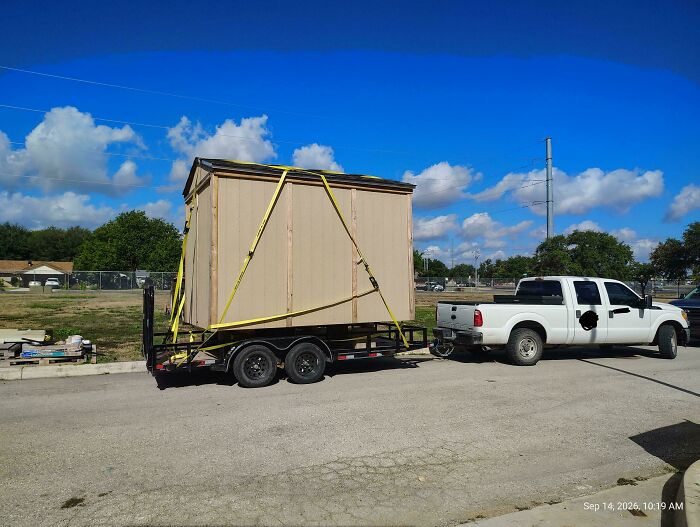 “No Words To Describe This One”: 88 Hilarious Examples Of Towing Gone Wrong “No Words To Describe This One”: 88 Hilarious Examples Of Towing Gone Wrong