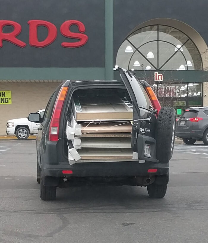 “No Words To Describe This One”: 88 Hilarious Examples Of Towing Gone Wrong “No Words To Describe This One”: 88 Hilarious Examples Of Towing Gone Wrong
