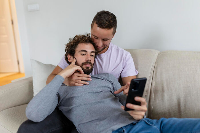 Guy Finds Out What His Parents Have Been Saying About Him For Years: “You Ruined Our Lives”