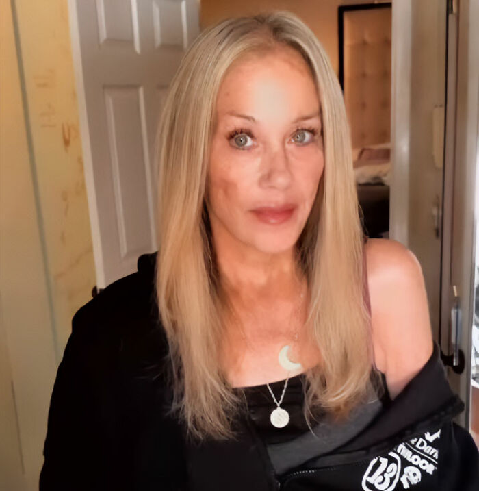 Worrying Theories After Christina Applegate Reveals Misdiagnosis As Fans Compare Her To Other Female Stars