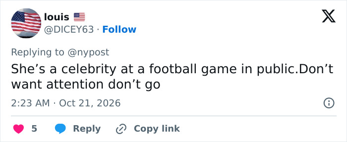 Taylor Swift’s Tense Moment With A Fan At The Chiefs Game Gets A New Twist As An Eyewitness Speaks Out Taylor Swift’s Tense Moment With A Fan At The Chiefs Game Gets A New Twist As An Eyewitness Speaks Out