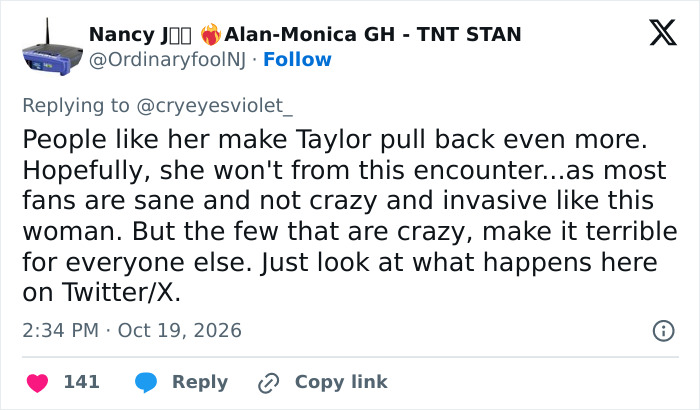 Taylor Swift’s Tense Moment With A Fan At The Chiefs Game Gets A New Twist As An Eyewitness Speaks Out Taylor Swift’s Tense Moment With A Fan At The Chiefs Game Gets A New Twist As An Eyewitness Speaks Out