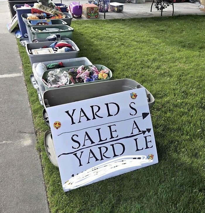 95 Terribly Designed Signs That Were Probably Not Proofread Even Once (New Pics) 95 Terribly Designed Signs That Were Probably Not Proofread Even Once (New Pics)