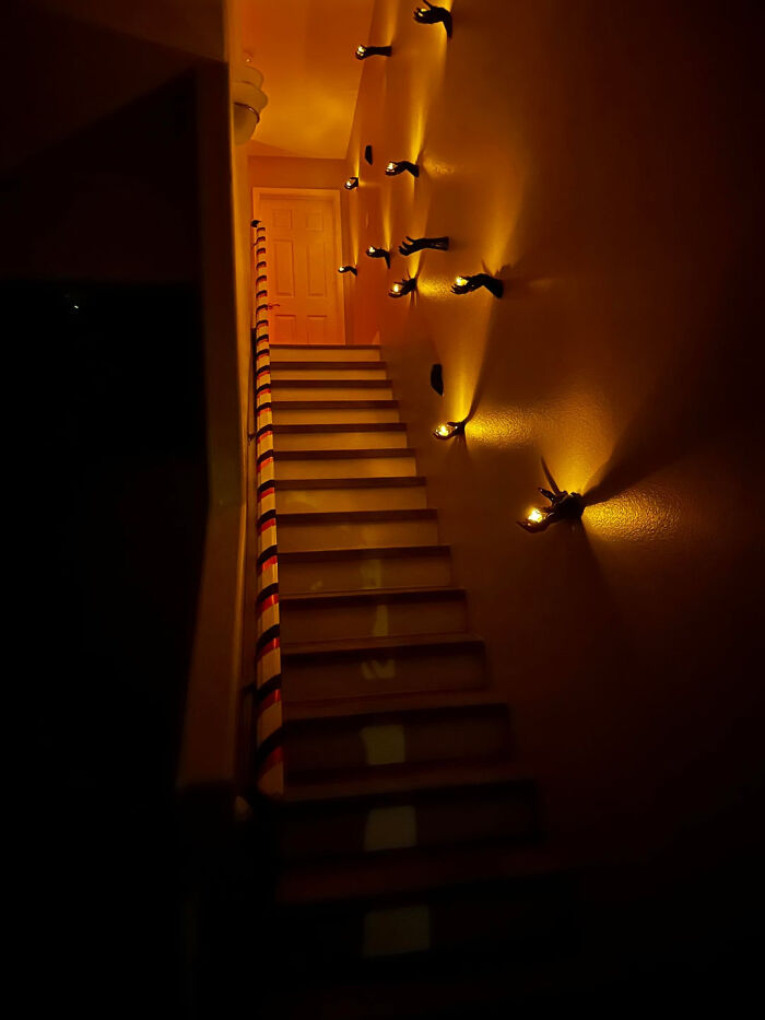 77 Homes That Look Like Halloween Moved In And Took Over 77 Homes That Look Like Halloween Moved In And Took Over