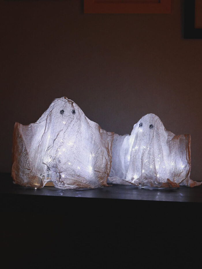77 Homes That Look Like Halloween Moved In And Took Over 77 Homes That Look Like Halloween Moved In And Took Over