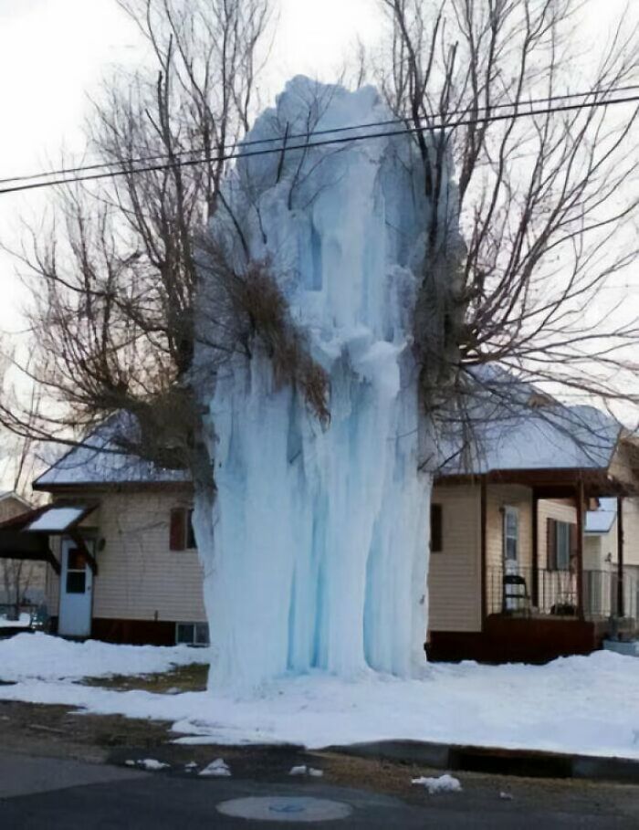 65 Really Weird And Slightly Creepy Photos That Might Give You The Heebie-Jeebies