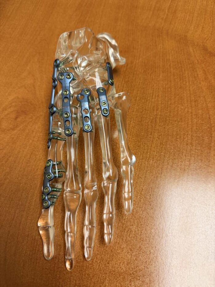 65 Really Weird And Slightly Creepy Photos That Might Give You The Heebie-Jeebies