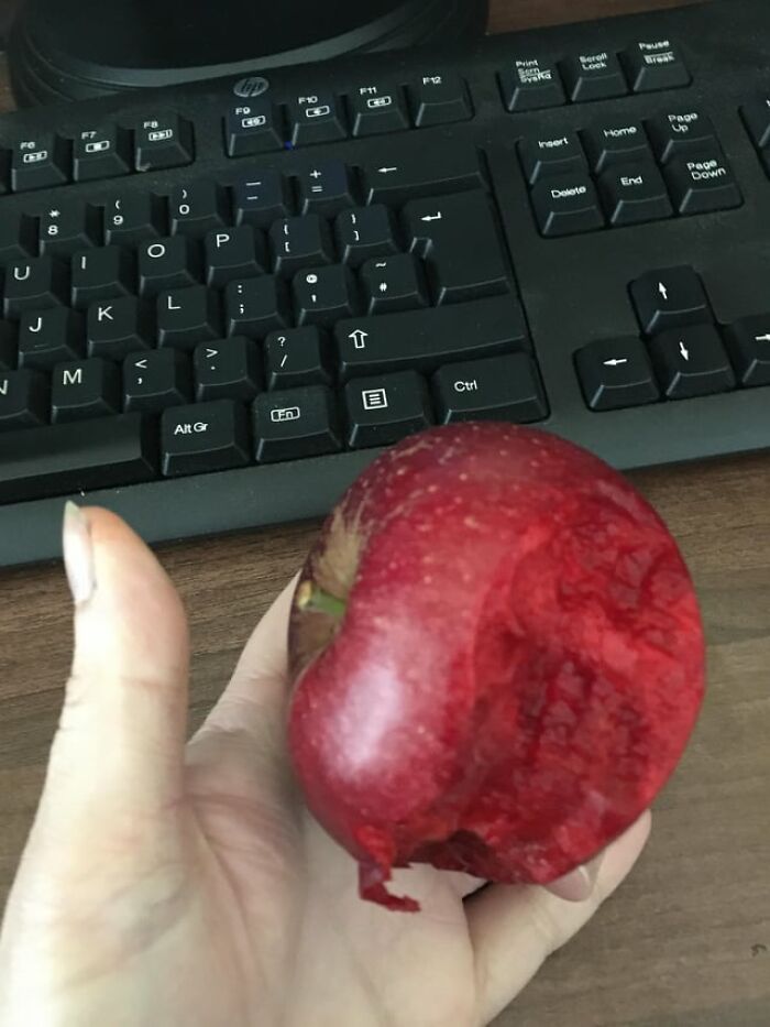 65 Really Weird And Slightly Creepy Photos That Might Give You The Heebie-Jeebies