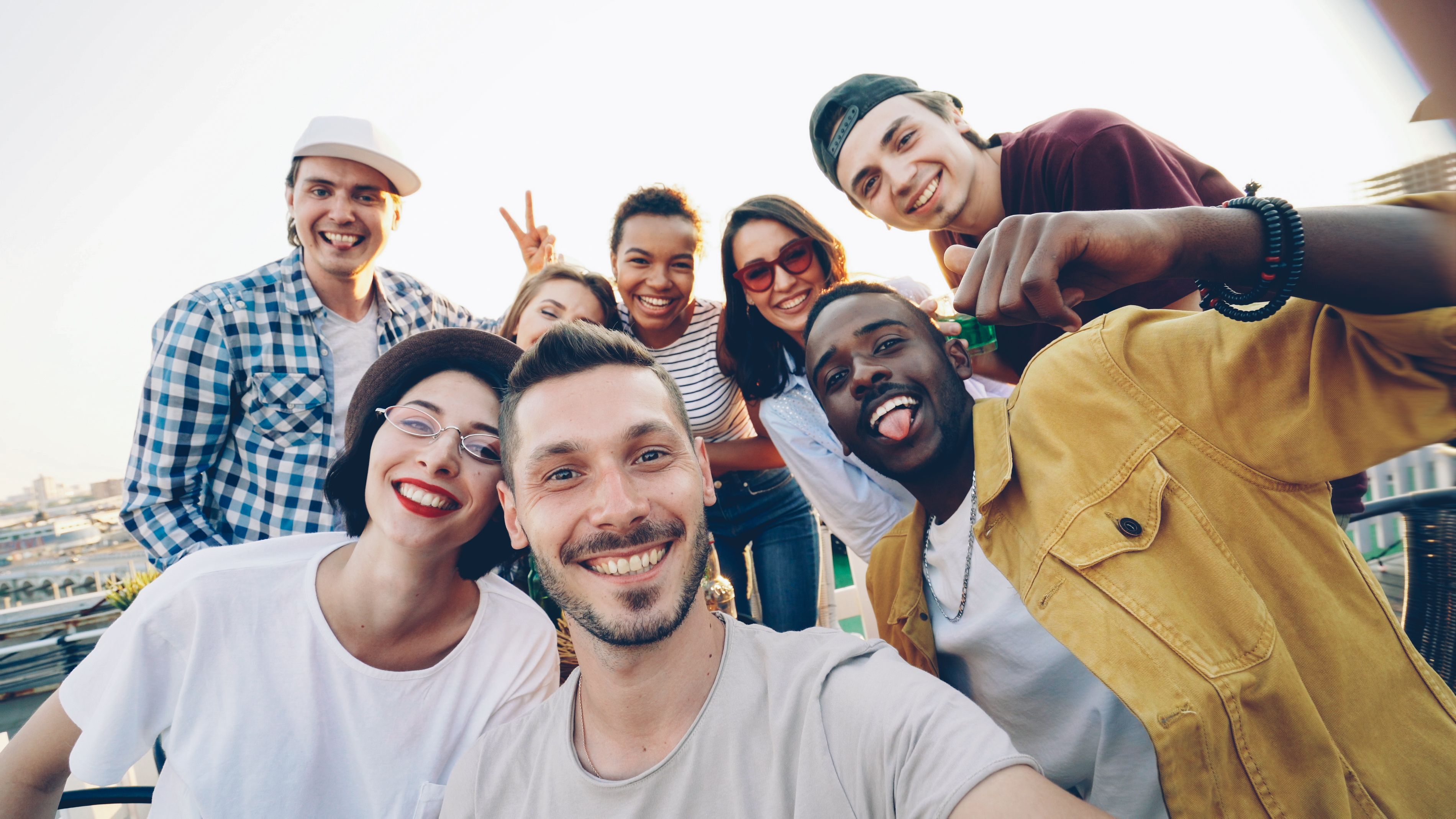 Woman Shows Her True Face When Friend Group Decides Her Pregnancy Is Not A Reason To Cancel Their Trip Woman Shows Her True Face When Friend Group Decides Her Pregnancy Is Not A Reason To Cancel Their Trip
