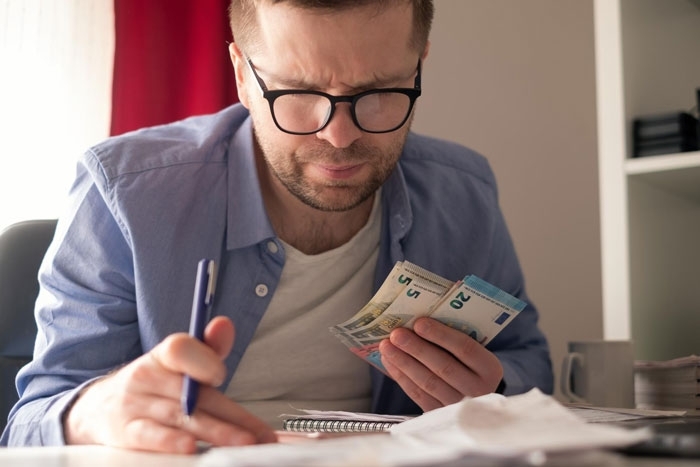 Man Asks For A Raise After 15 Years On Sick Leave, Gets A Reality Check Instead Man Asks For A Raise After 15 Years On Sick Leave, Gets A Reality Check Instead