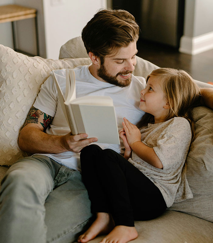 Woman Proudly Shows Off Her Close Bond With Dad, But Viewers Spot Something In Their Embrace That Raises Concerns