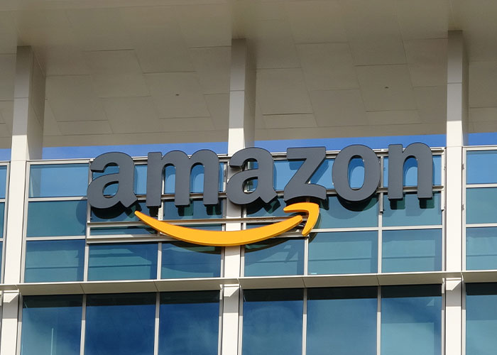 Amazon Exec Accused Of Disturbing Crime Against Female Employee On Trip, Company Allegedly Covered It Up Amazon Exec Accused Of Disturbing Crime Against Female Employee On Trip, Company Allegedly Covered It Up