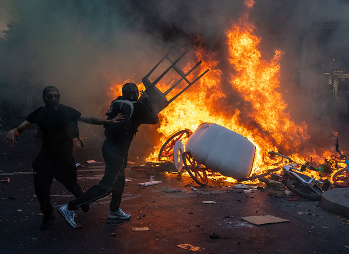 Looters In France Hit With Ultimate Poetic Justice After Receiving Nightmare Notification Amid Crackdown