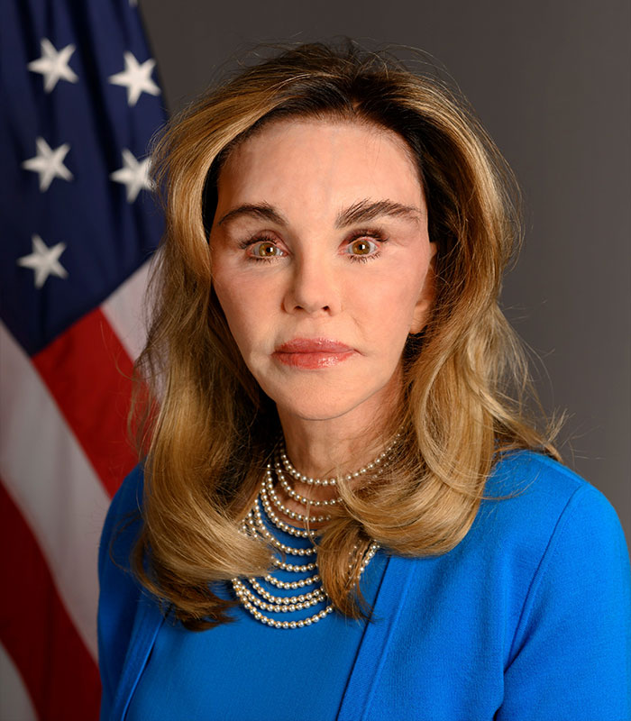 After Susan Dell’s Viral Transformation, Conservative Woman Slams ‘MAGA Face’ Trend In Trump’s Circle After Susan Dell’s Viral Transformation, Conservative Woman Slams ‘MAGA Face’ Trend In Trump’s Circle