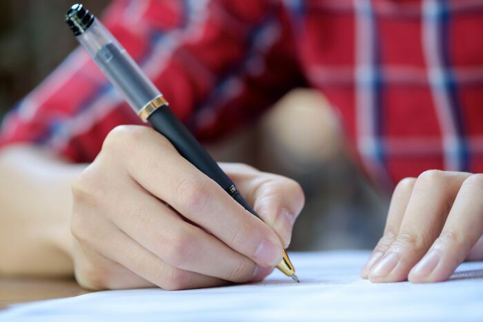 52 Intelligent Insults That Might Take A Moment To Fully Register