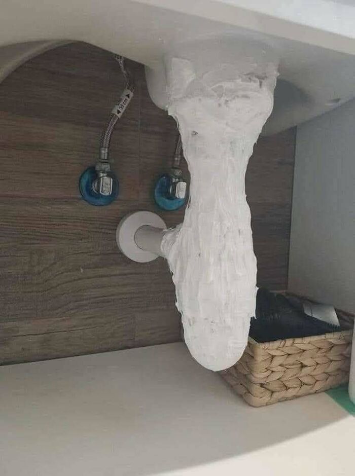 69 Construction Fails That Make You Wonder Who Looked At Them And Said &ldquo;Good Enough&rdquo;