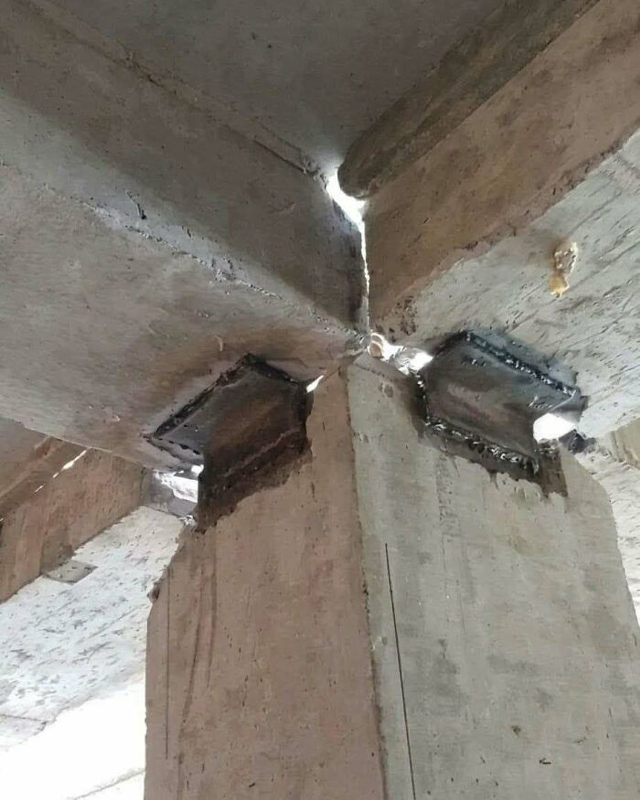 69 Construction Fails That Make You Wonder Who Looked At Them And Said &ldquo;Good Enough&rdquo;