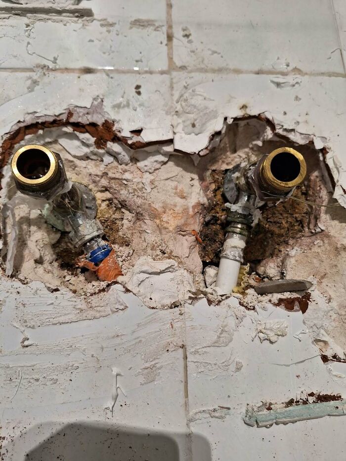 69 Construction Fails That Make You Wonder Who Looked At Them And Said &ldquo;Good Enough&rdquo;