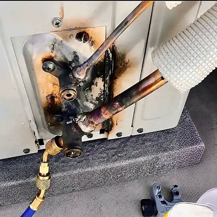 69 Construction Fails That Make You Wonder Who Looked At Them And Said &ldquo;Good Enough&rdquo;