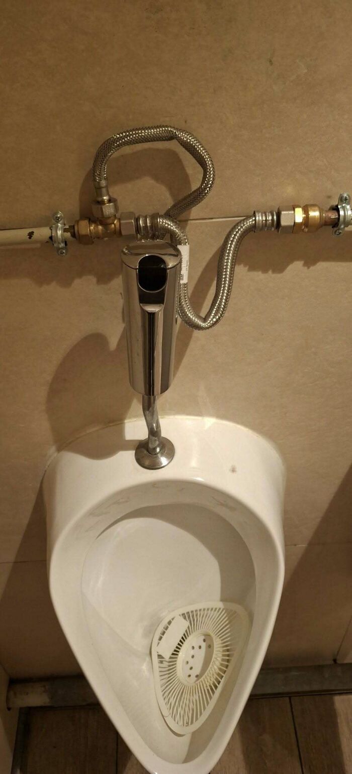 69 Construction Fails That Make You Wonder Who Looked At Them And Said &ldquo;Good Enough&rdquo;