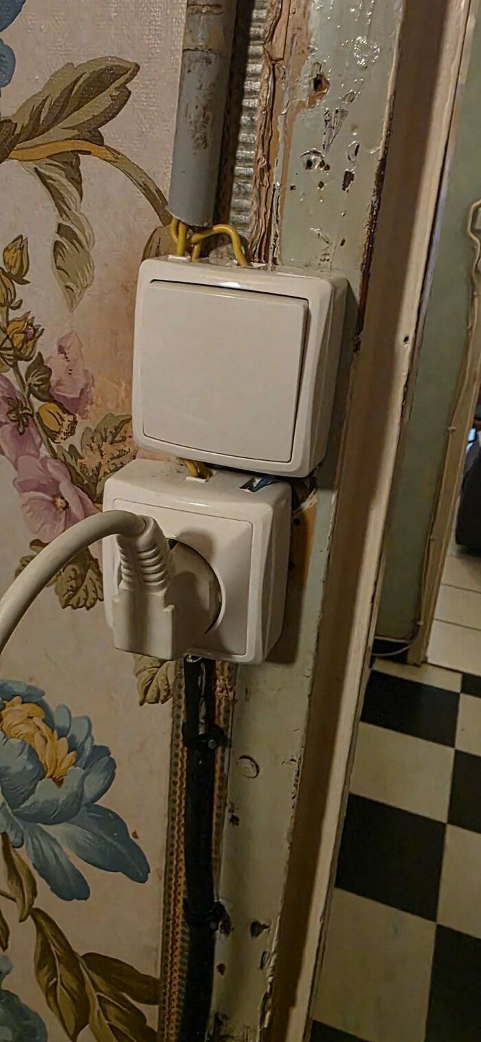 69 Construction Fails That Make You Wonder Who Looked At Them And Said &ldquo;Good Enough&rdquo;