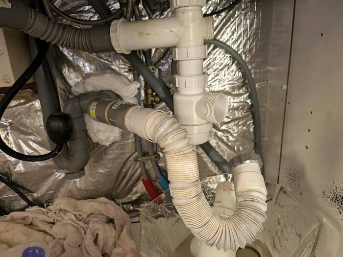 69 Construction Fails That Make You Wonder Who Looked At Them And Said &ldquo;Good Enough&rdquo;