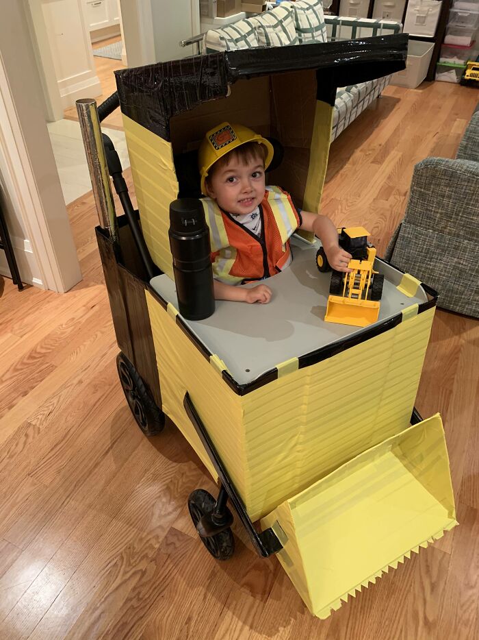 67 Creative And Hilarious People With Disabilities Who Won Halloween