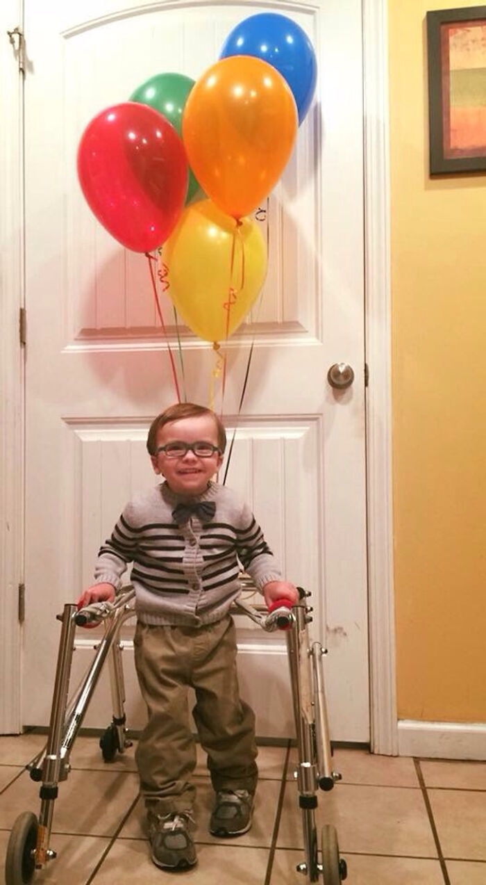 67 Creative And Hilarious People With Disabilities Who Won Halloween