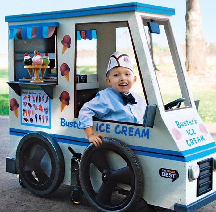 67 Creative And Hilarious People With Disabilities Who Won Halloween