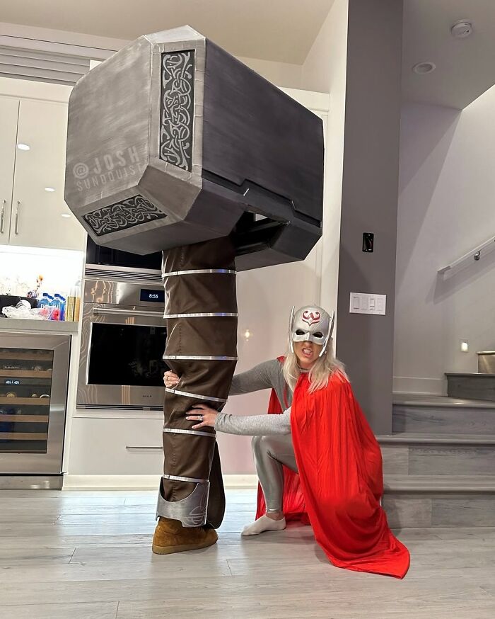 67 Creative And Hilarious People With Disabilities Who Won Halloween