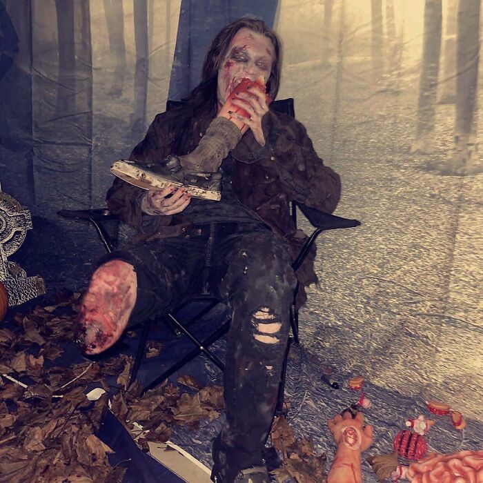 67 Creative And Hilarious People With Disabilities Who Won Halloween