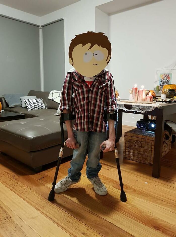 67 Creative And Hilarious People With Disabilities Who Won Halloween