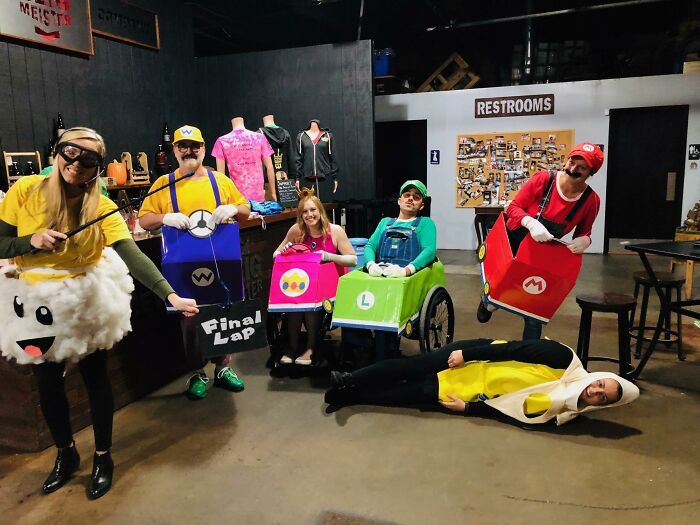 67 Creative And Hilarious People With Disabilities Who Won Halloween