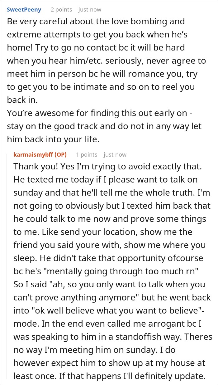 Guy Takes An Imaginary Flight To Italy, His Story Falls Apart As GF Checks The Flight Tracker