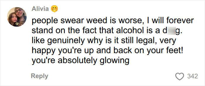 Woman Looks Back On Her Alcoholic Years, Revealing The Disturbing Habits She Once Considered Normal Woman Looks Back On Her Alcoholic Years, Revealing The Disturbing Habits She Once Considered Normal
