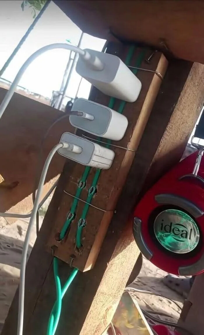 80 Of The Funniest And Most Questionable DIY Projects People Have Ever Shared Online (New Pics)
