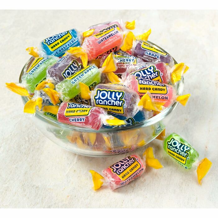 Cast Your Vote For The 25 Best Halloween Candies And Finally Settle Every Trick Or Treat Debate Cast Your Vote For The 25 Best Halloween Candies And Finally Settle Every Trick Or Treat Debate