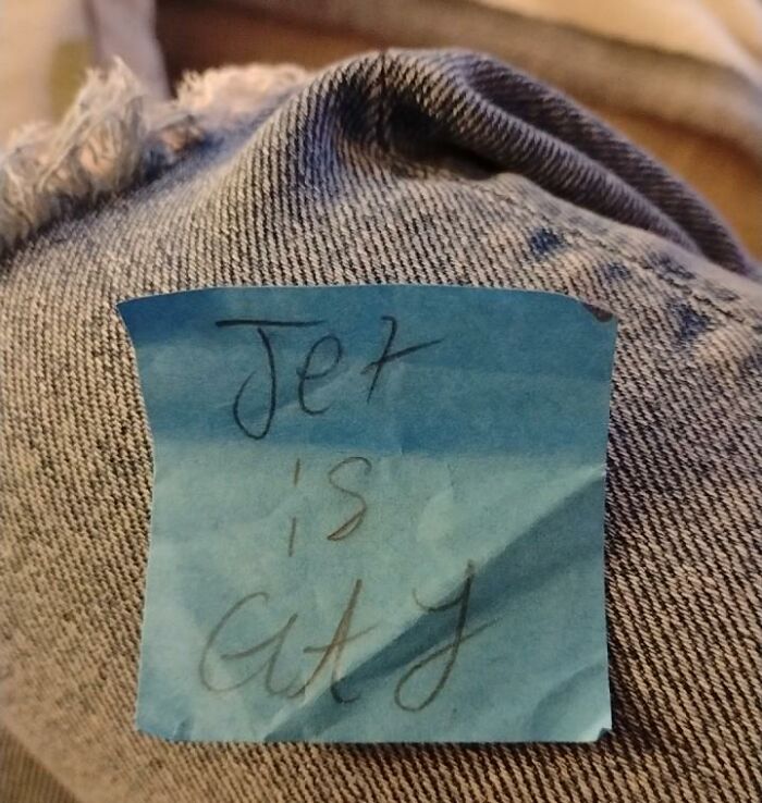 &ldquo;Found Paper&rdquo;: 50 Lost And Forgotten Messages That People Discovered Out In The World