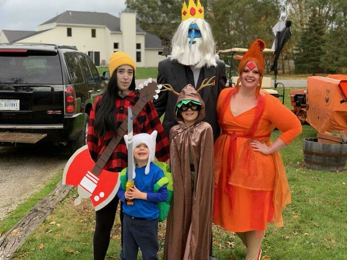 81 Kids Whose Halloween Costumes Deserved Their Own Red Carpet